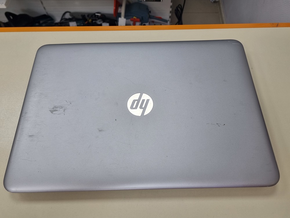 Ноутбук HP; Core i5-7200U, GeForce 930MX, 8 Гб, 1 Tb, Нет