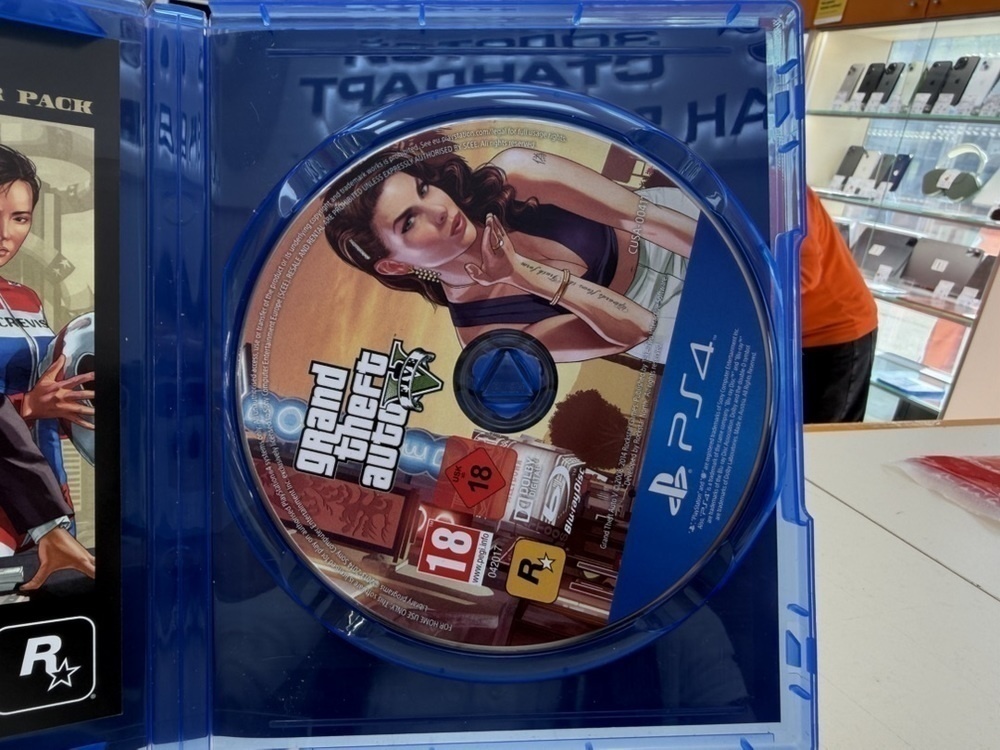 Игра Playstation 4 GTA 5