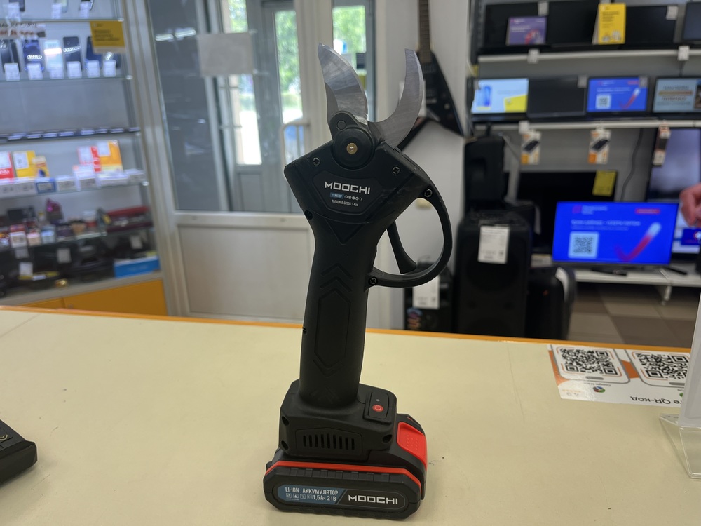 Кусторез РИТМ ПЭЛ-1200М