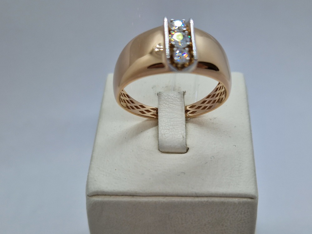 КОЛЬЦО С КАМНЯМИ (Au 585)