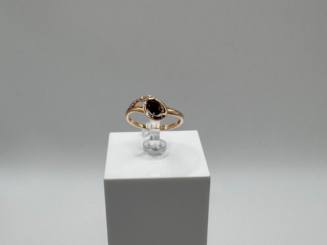 КОЛКМИ585 КОЛЬЦО С КАМНЯМИ (Au 585)