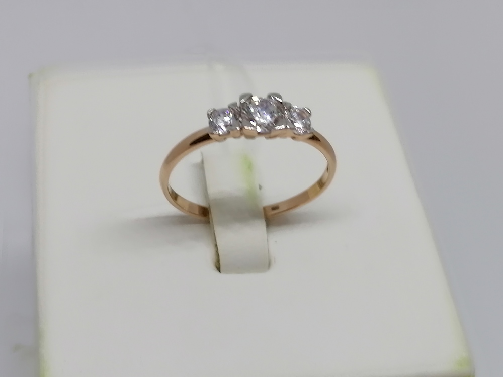 КОЛЬЦО С КАМНЯМИ (Au 585)