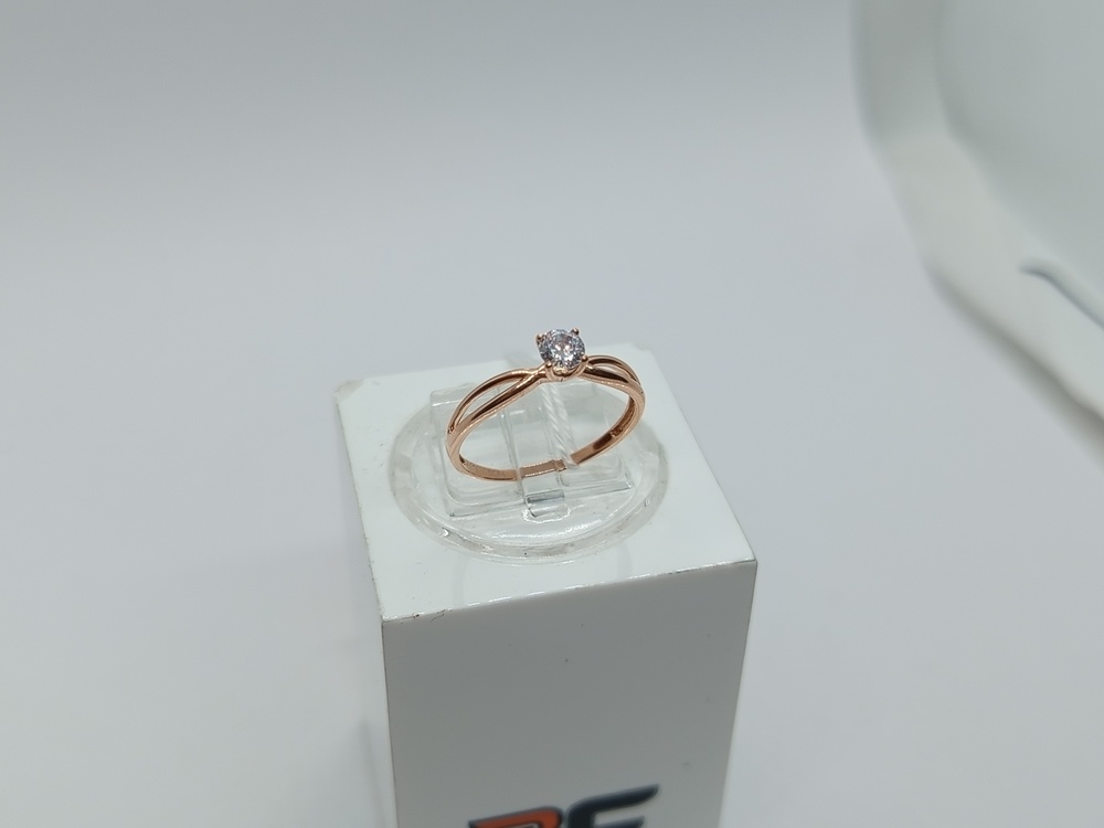 КОЛКМ585 КОЛЬЦО С КАМНЕМ (Au 585)