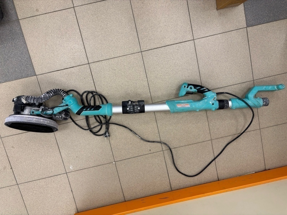 Полировальная машина Sturm! DWS6010SL