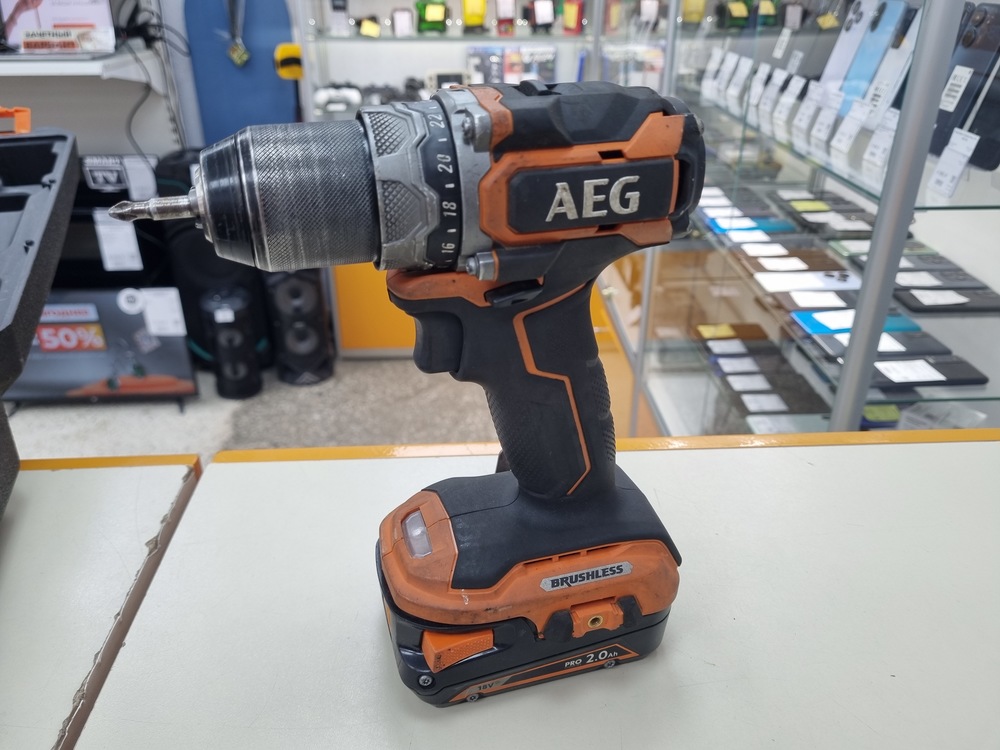 Шуруповерт AEG BS18SBL