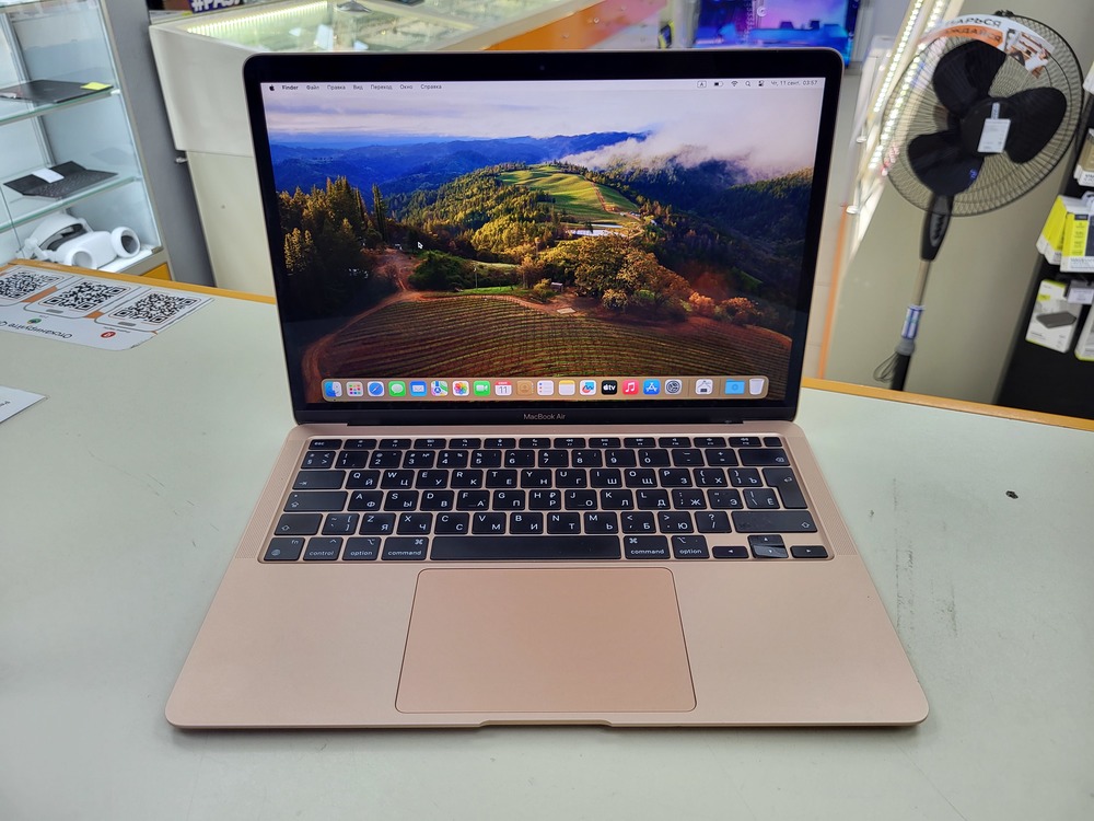 Ноутбук Apple MacBook Air (Retina 13 дюймов  M1,A2337) 2020