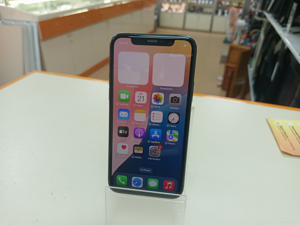 Смартфон Apple iPhone 11 Pro 256Gb