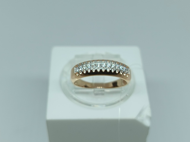 КОЛЬЦО С КАМНЯМИ (Au 585)