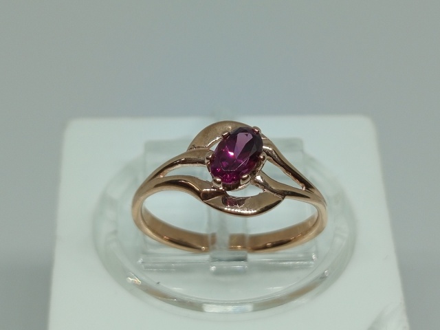 КОЛКМ585 КОЛЬЦО С КАМНЕМ (Au 585)