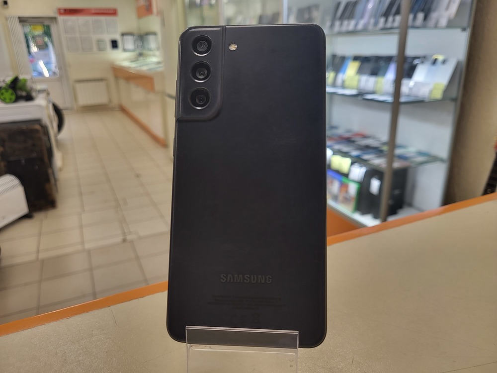 Смартфон Samsung Galaxy S21 FE 8/256