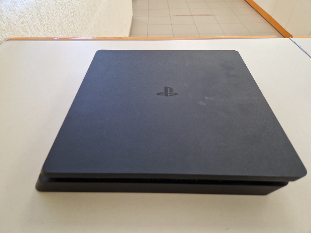 Игровая приставка PlayStation 4 Slim 1Tb