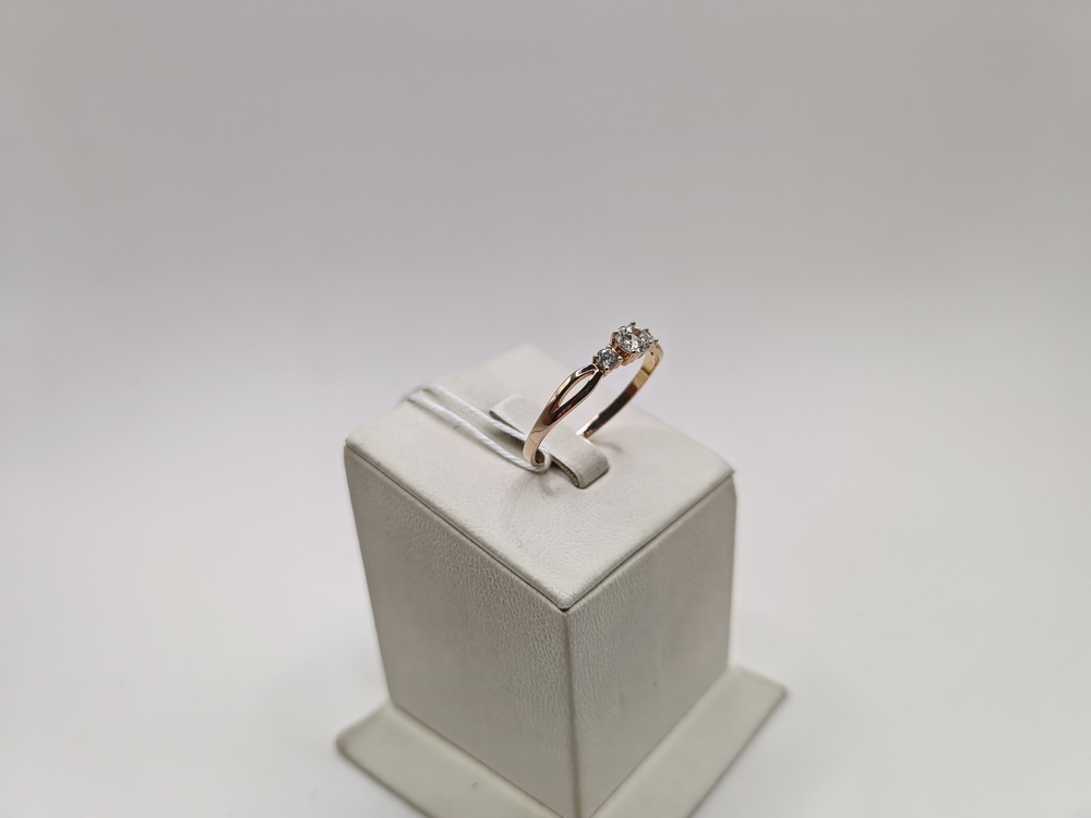 КОЛКМИ375 КОЛЬЦО С КАМНЯМИ (Au 375)