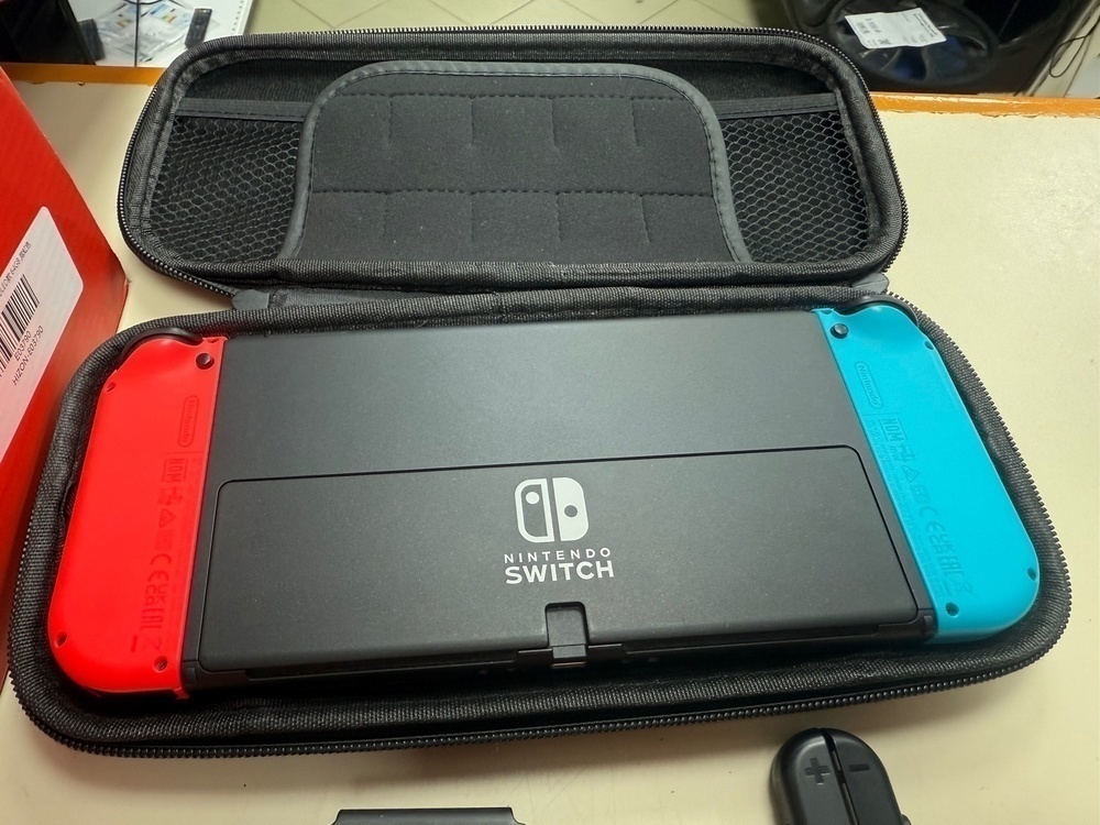 Игровая приставка Nintendo Switch Oled