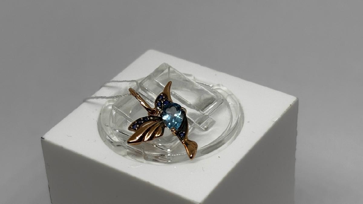 ПОДВЕСКА С КАМНЯМИ (Au 585)