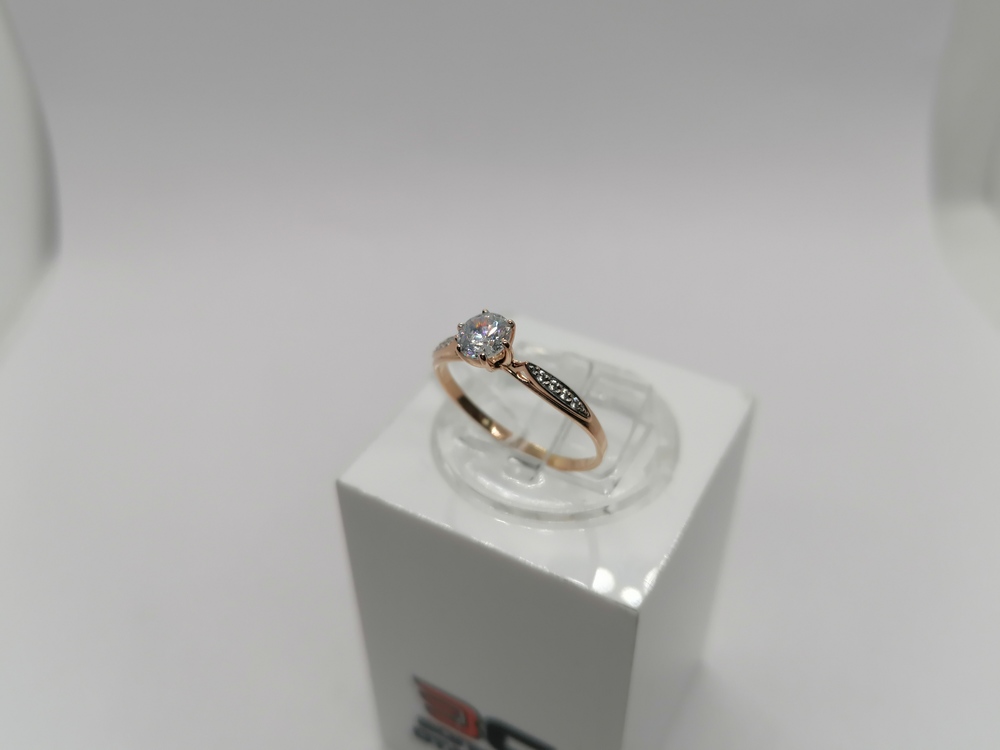 КОЛКМИ585 КОЛЬЦО С КАМНЯМИ (Au 585)