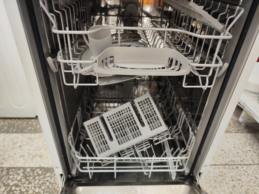 Посудомоечная машина Bosch SPS2IKW4CR