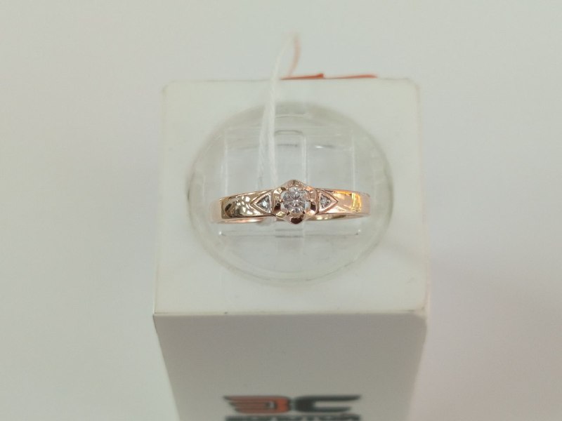 КОЛЬЦО С КАМНЯМИ (Au 585)