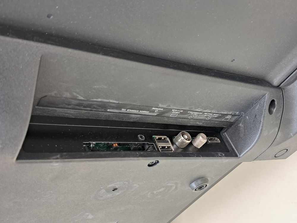 LED Телевизор Haier 43 Smart TV S2