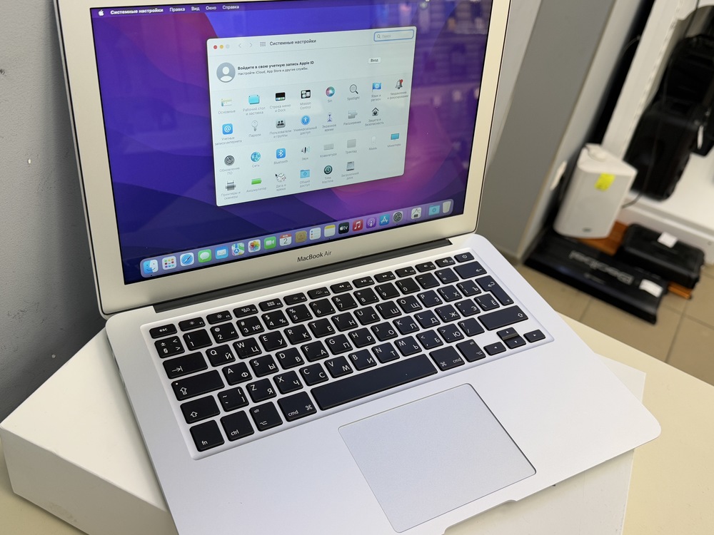 Ноутбук Apple Macbook Air 13 (2017)