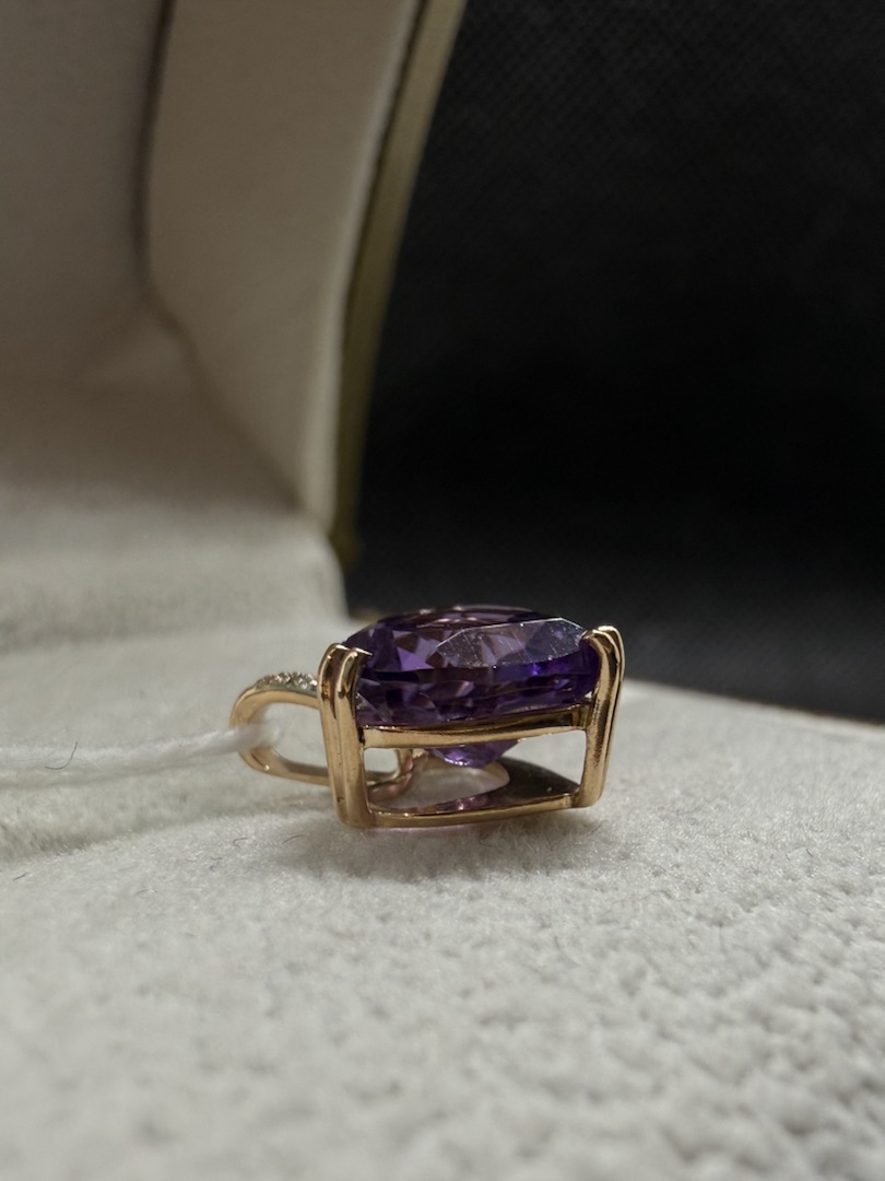 ПОДКМИ585 ПОДВЕСКА С КАМНЯМИ (Au 585)