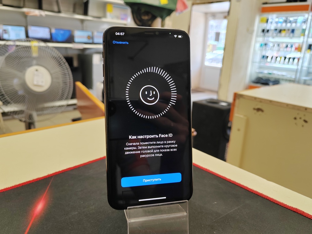 Смартфон Apple iPhone 11 Pro Max 64Gb