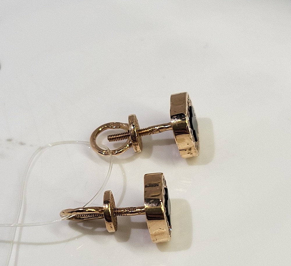 02379М СЕРЬГИ ПУСЕТЫ Оникс (Au 585)