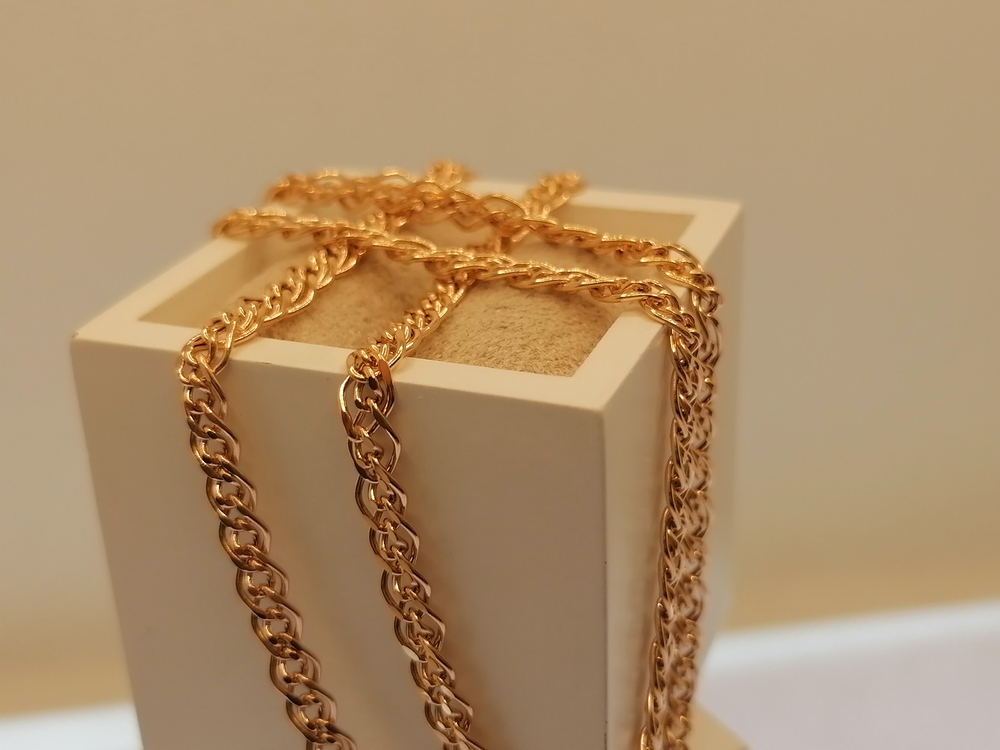 ЦЕПЬ ПУСТОТЕЛАЯ Нона (Au 585)