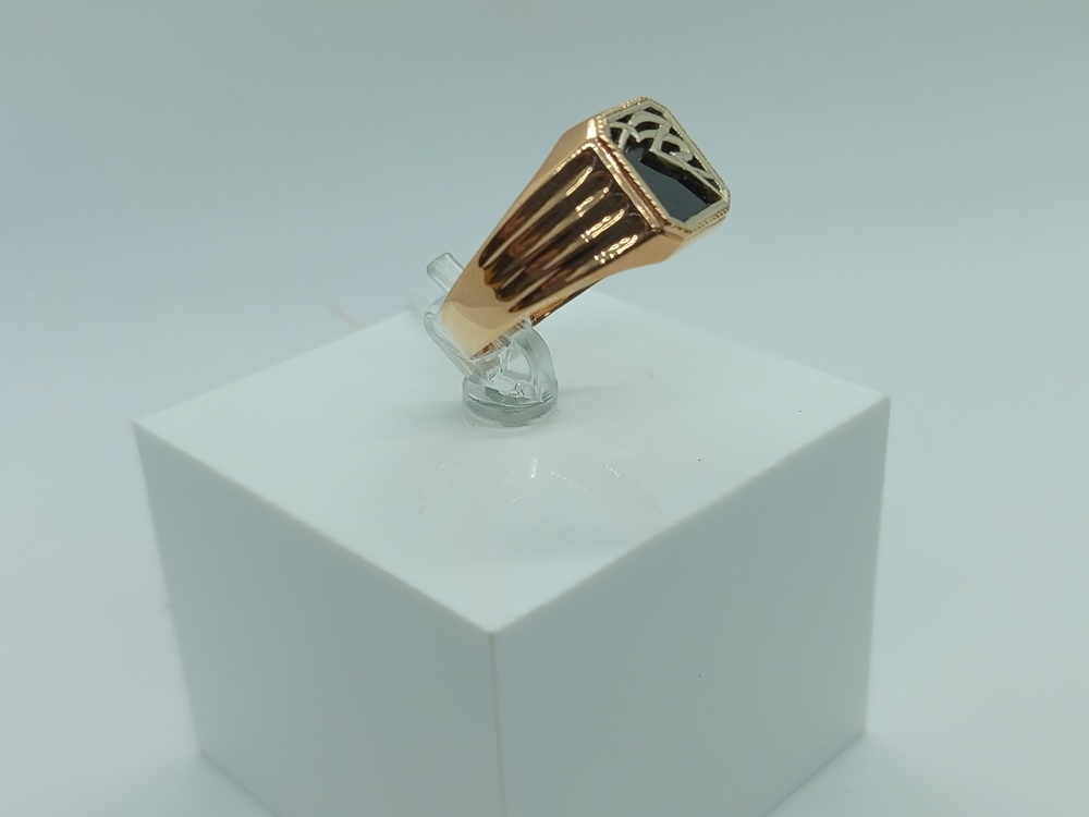 ПЕЧАТКА С КАМНЕМ (Au 585)