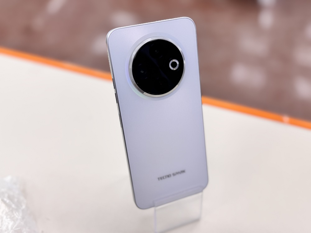 Смартфон Tecno SPARK 30C 4/128