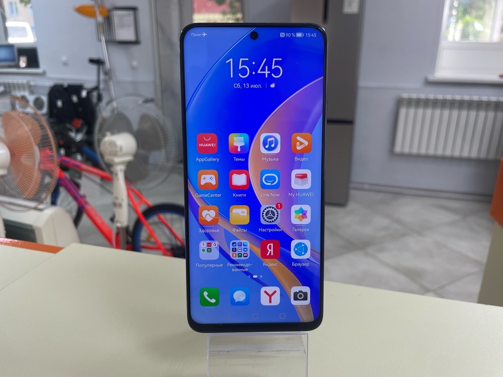 Смартфон Huawei Nova Y90 4/128