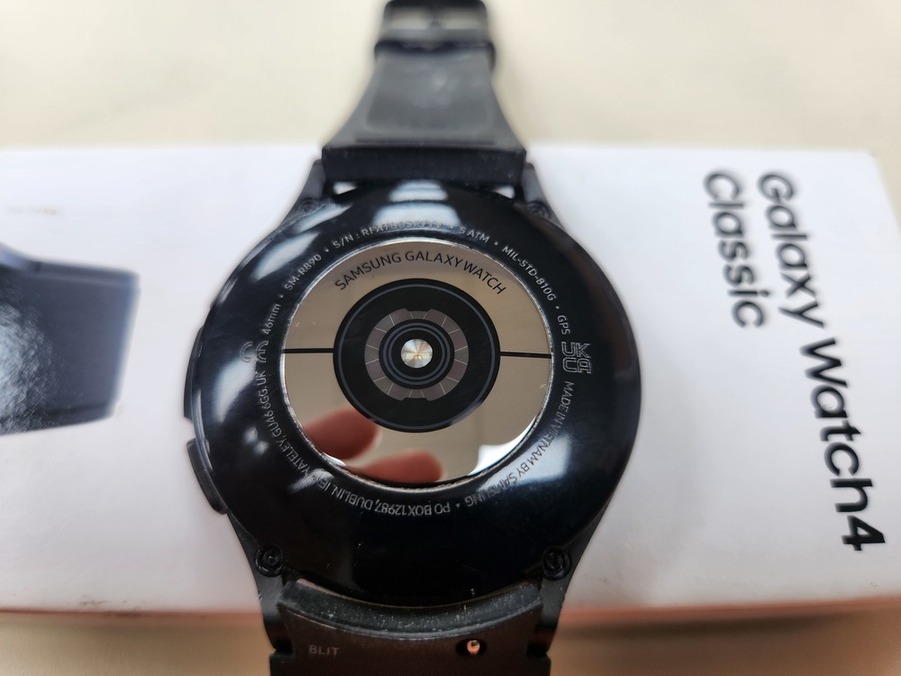 Смарт-часы Samsung Watch 4 Classic 46mm
