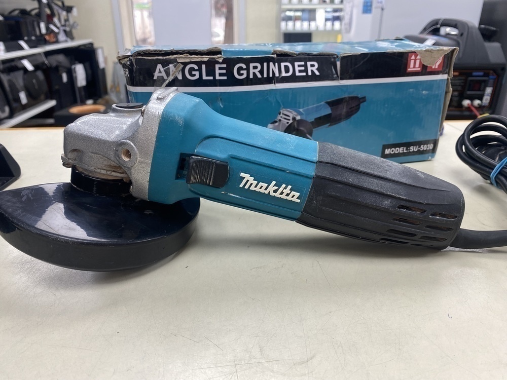 Угловая шлифмашина Makita GA5030R
