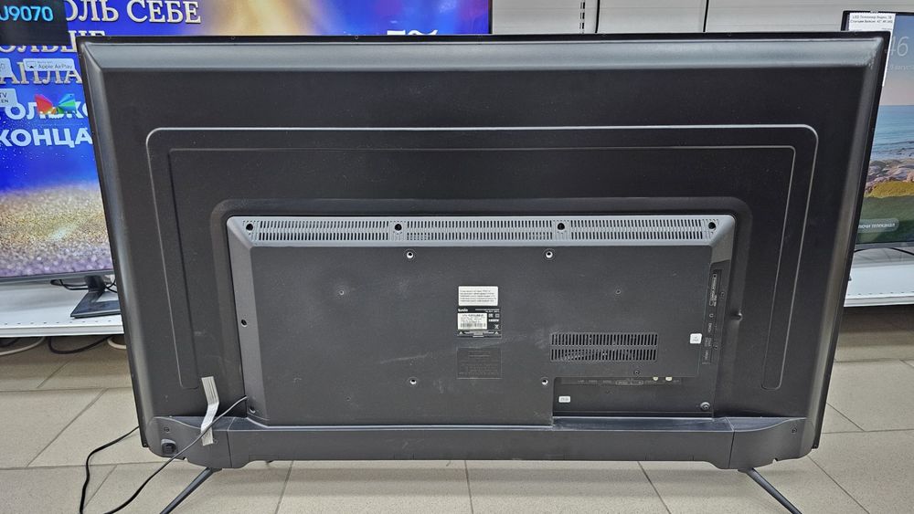 LED Телевизор Tuvio STV-50FDUBK1R