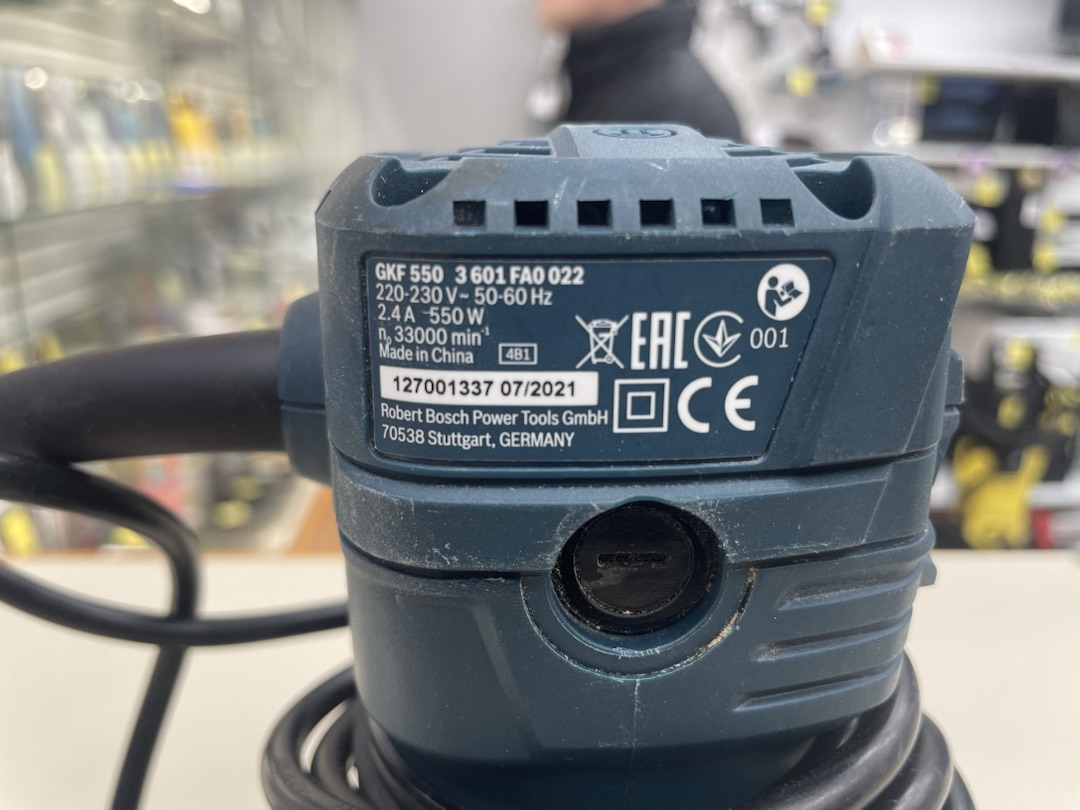 Фрезер Bosch GKF 550