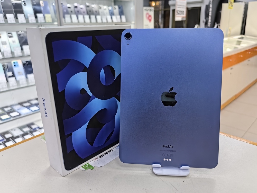 Планшет Apple iPad Air 5 2022 WI-FI A2588