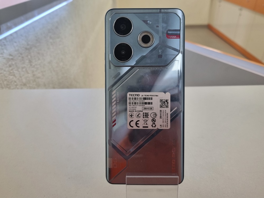 Смартфон Tecno Pova Neo 6 8/256