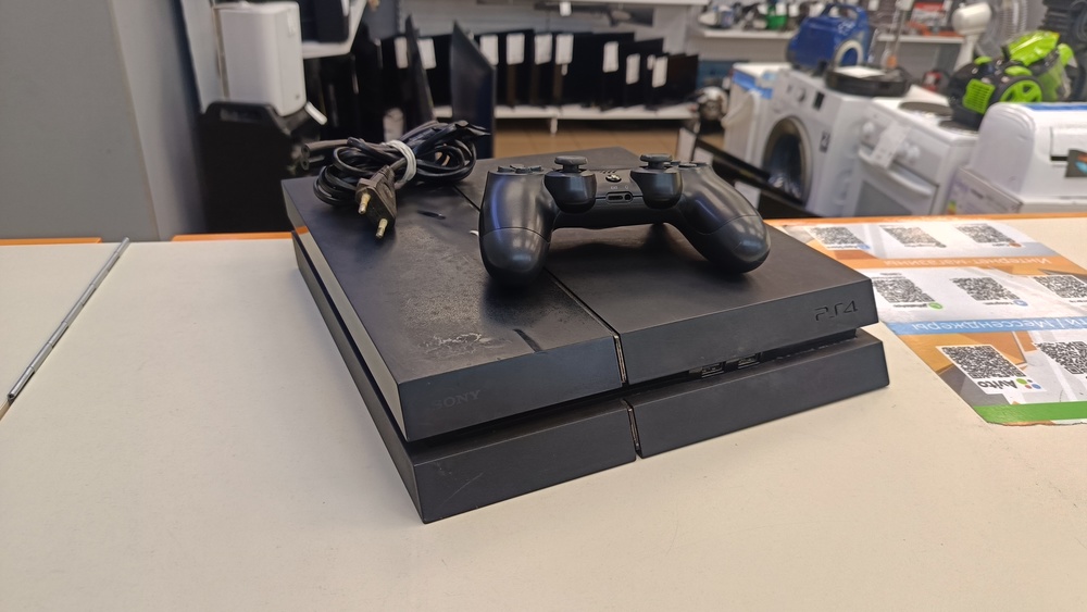 Игровая приставка PlayStation 4 FAT 500GB