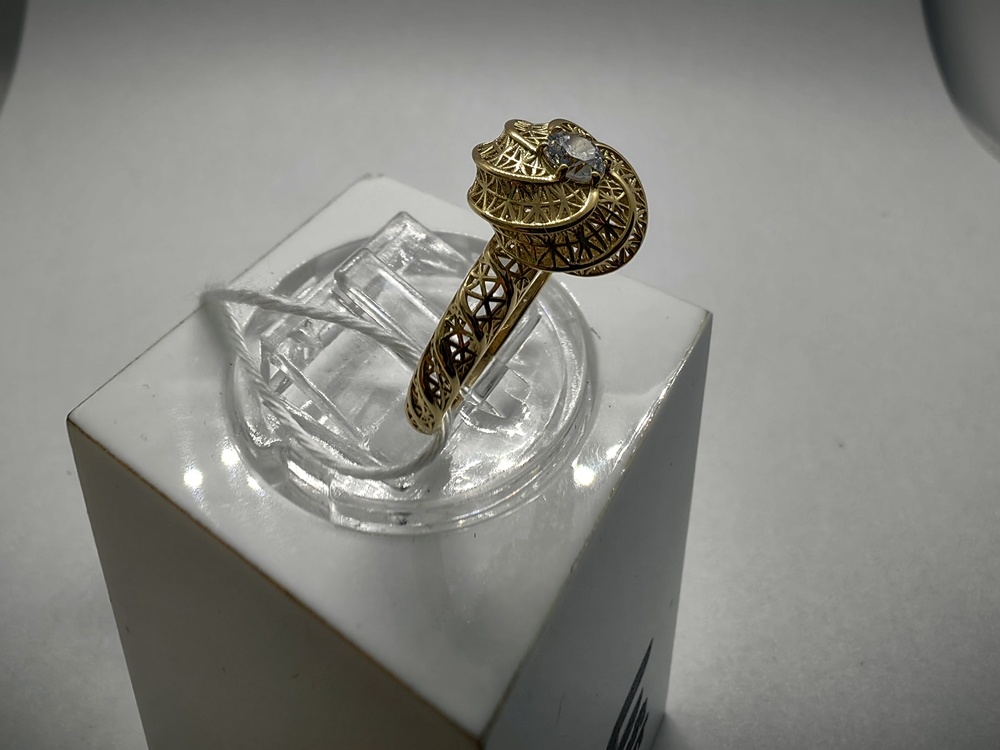 КОЛКМ585 КОЛЬЦО С КАМНЕМ (Au 585)