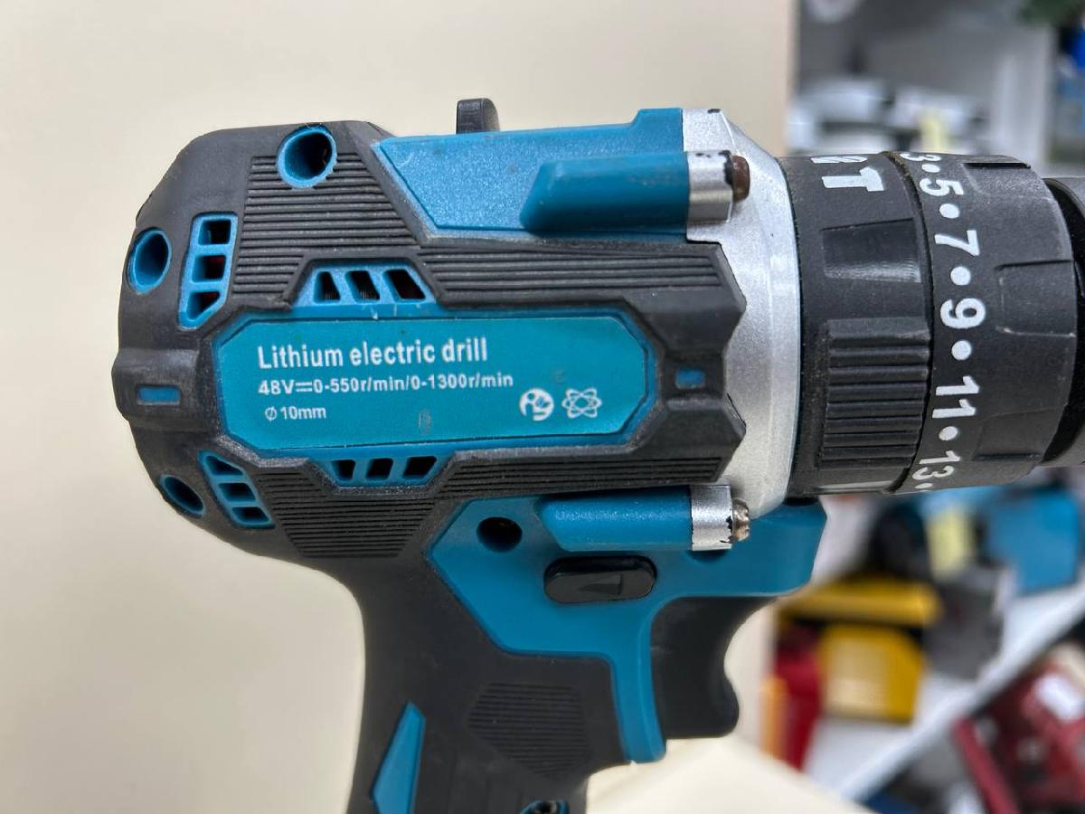 Шуруповерт Makita NoName