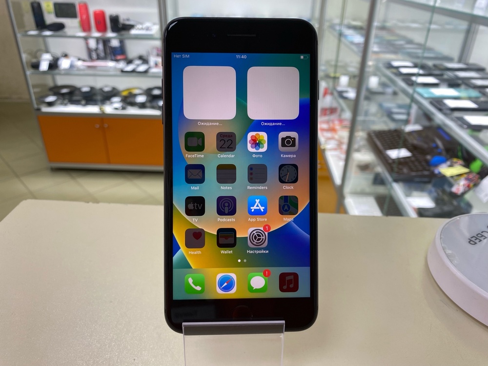 Смартфон Apple iPhone 8 Plus 64Gb