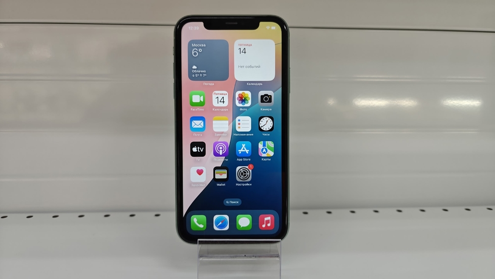 Смартфон Apple iPhone 11 64Gb
