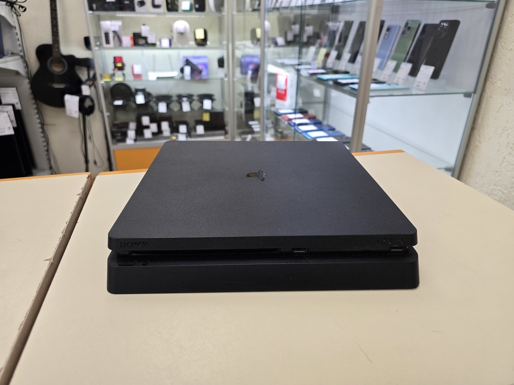 Игровая приставка PlayStation 4 Slim 1Tb