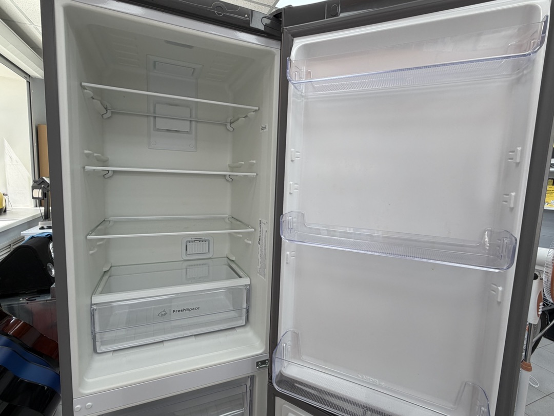 Холодильник Indesit ITS 4180W