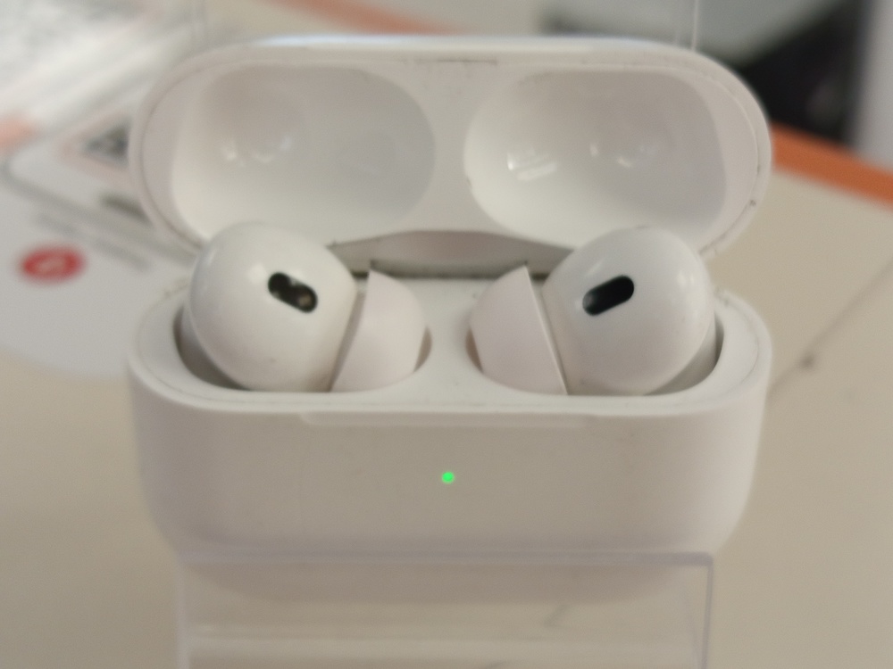 Наушники беспроводные Apple AirPods Pro 2 Gen