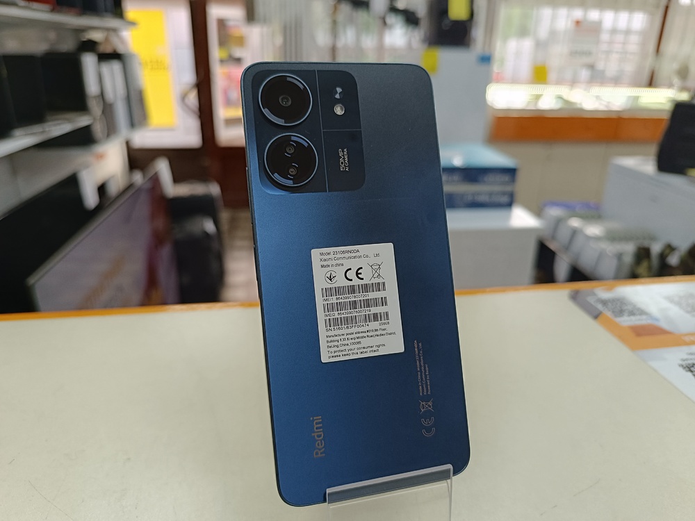 Смартфон Xiaomi Redmi 13C 8/256
