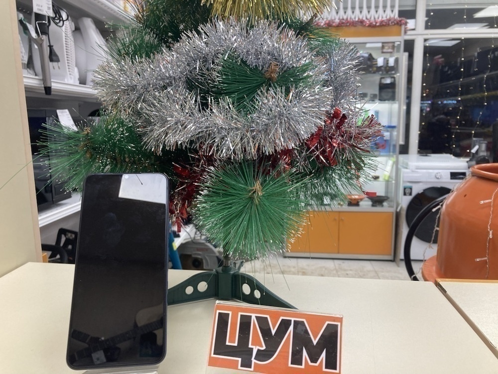 Смартфон Vivo Y35 4/128