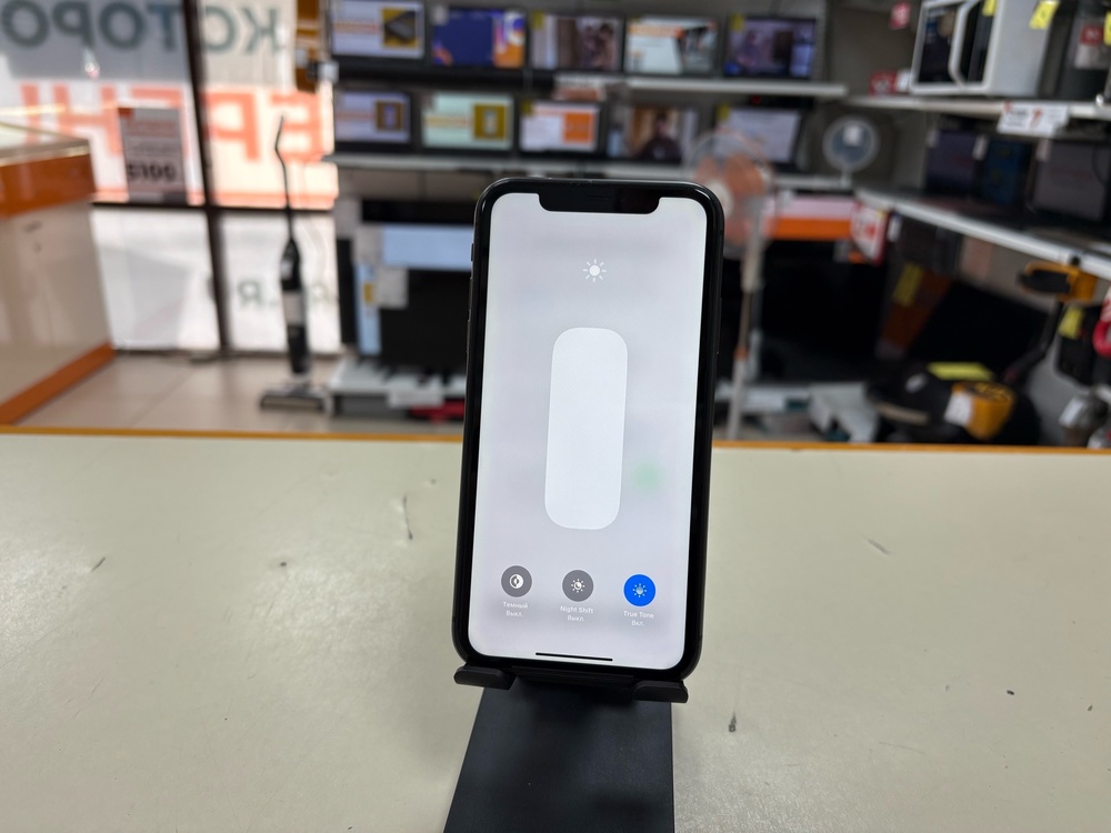 Смартфон Apple iPhone 11 128Gb
