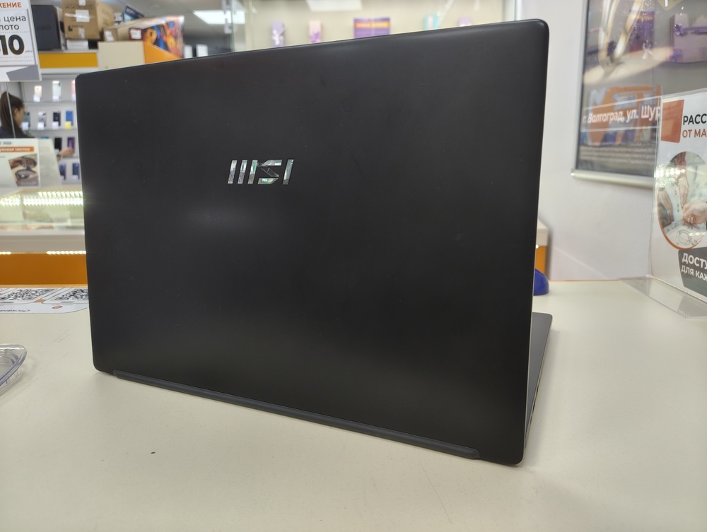 Ноутбук MSI **; Core i5-1235U, Intel iris XE Graphics, 8 Гб, 500 Гб, Нет