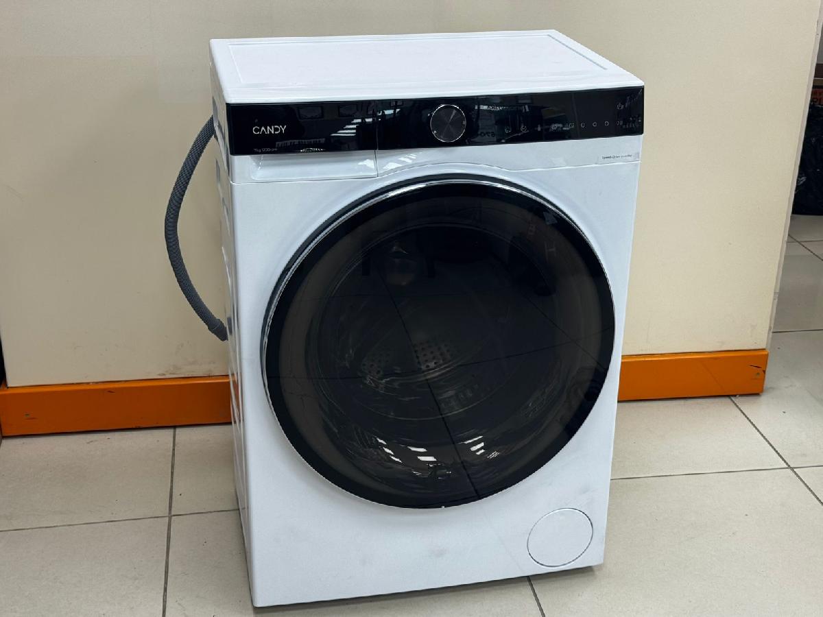 Стиральная машина Candy UltimO C37W4 27MBBW-07