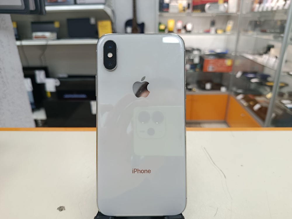 Смартфон Apple iPhone X 64Gb